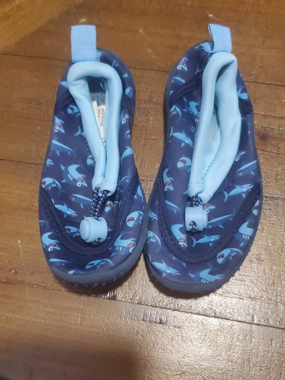 🐻 Kids Shark-Print Water Shoes in Navy & Light Blue
